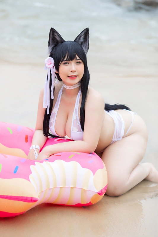 Atago Bikini - Uy Uy